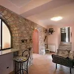 Apartment Vico Tauro House *