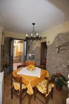 Appartamento Vico Tauro House *